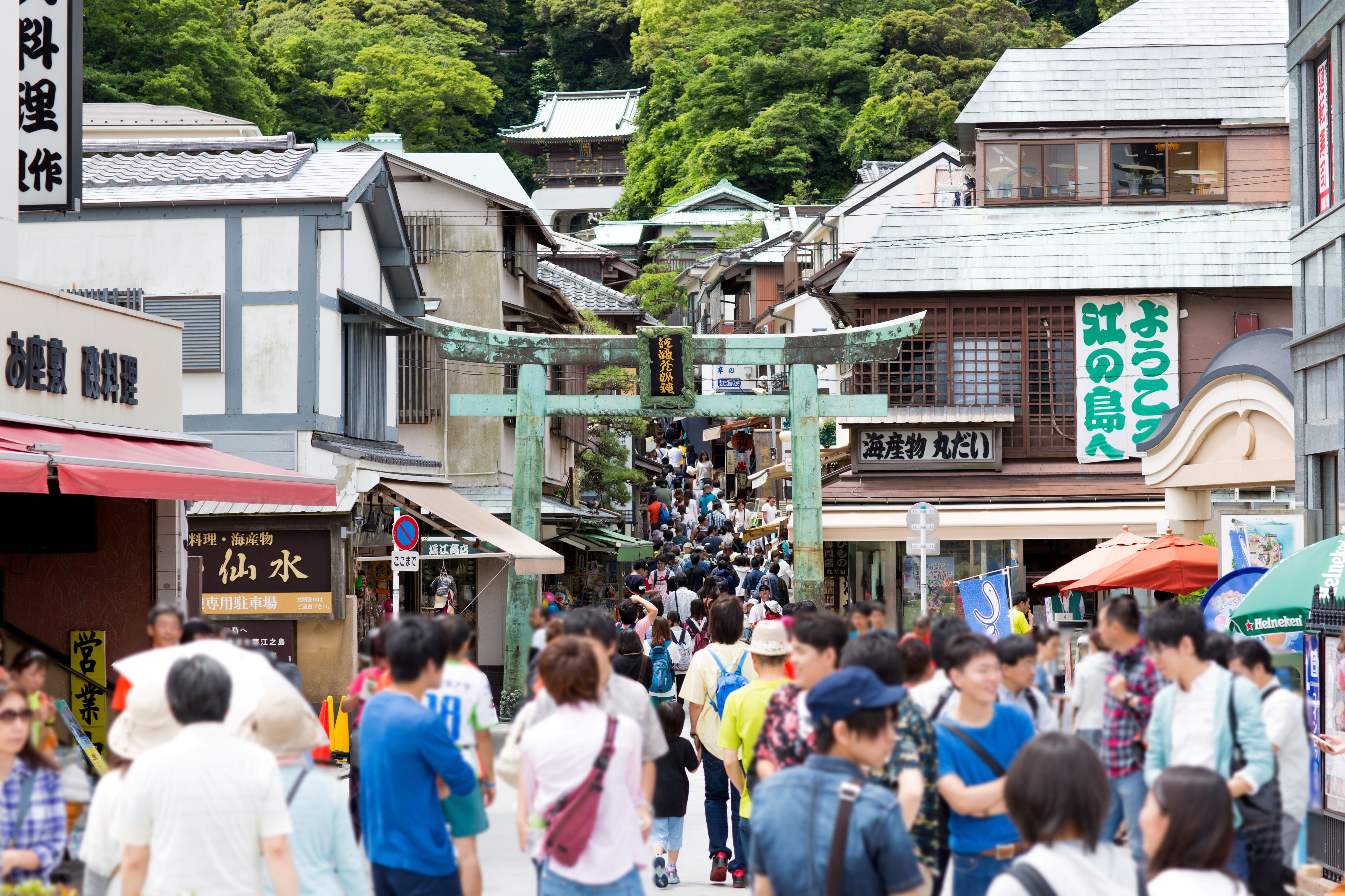 江の島弁財天仲見世通り【藤沢市】｜体験・観光スポット ｜【公式